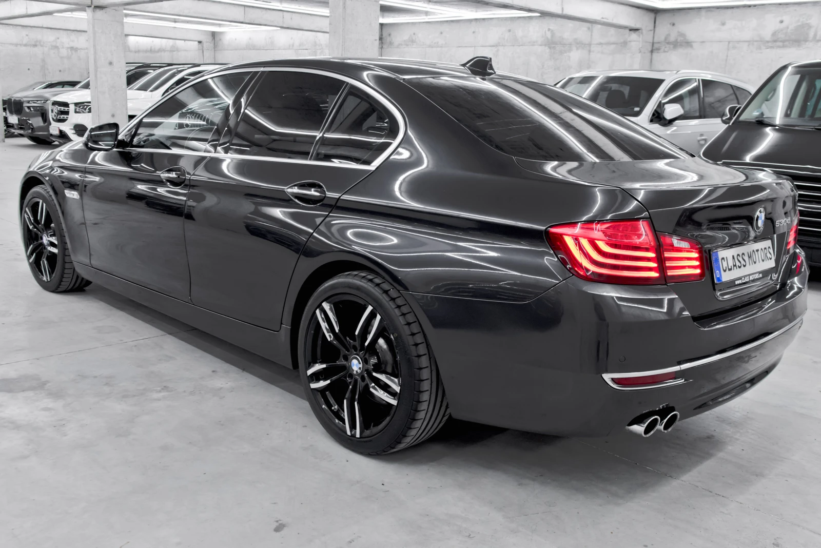 BMW 530 D* Facelift* LuxuryLine* , снимка 5 - Автомобили и джипове - 54658110
