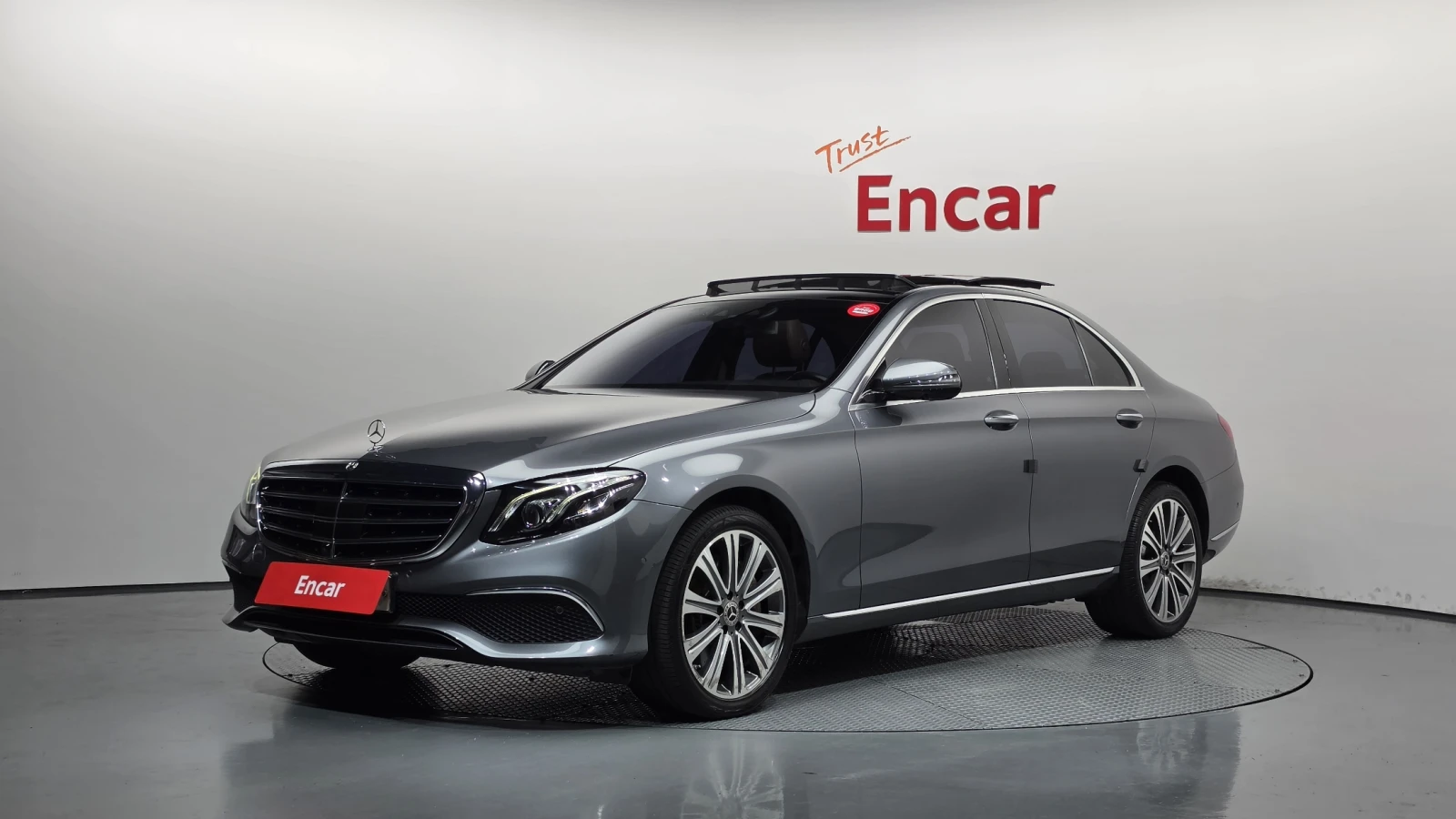 Mercedes-Benz E 400 360view* Pano* Burmester* Обдухване* Подгрев* HUD*