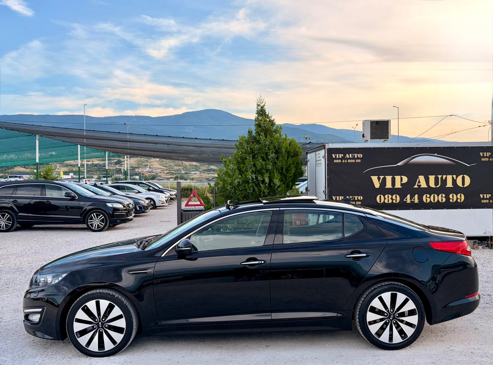 Kia Optima 1.7CRDi LIMOUSINE PANORAMA FULL MAX, снимка 8 - Автомобили и джипове - 55004675