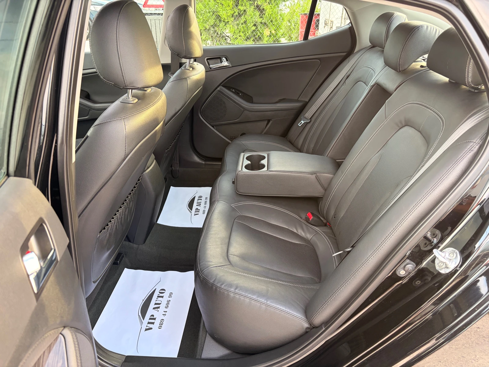 Kia Optima 1.7CRDi LIMOUSINE PANORAMA FULL MAX, снимка 10 - Автомобили и джипове - 55004675