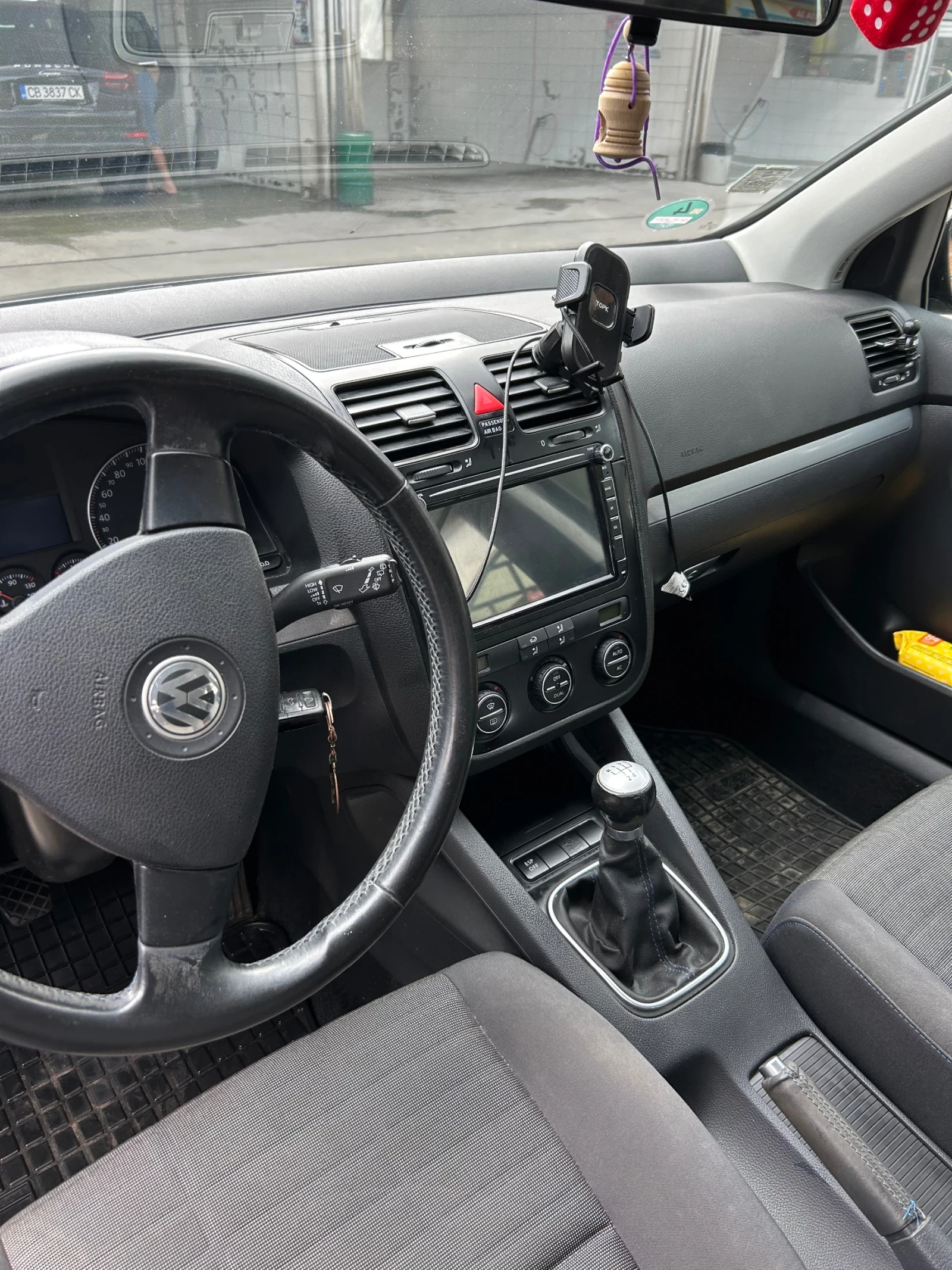 VW Golf 5, снимка 9 - Автомобили и джипове - 55710295