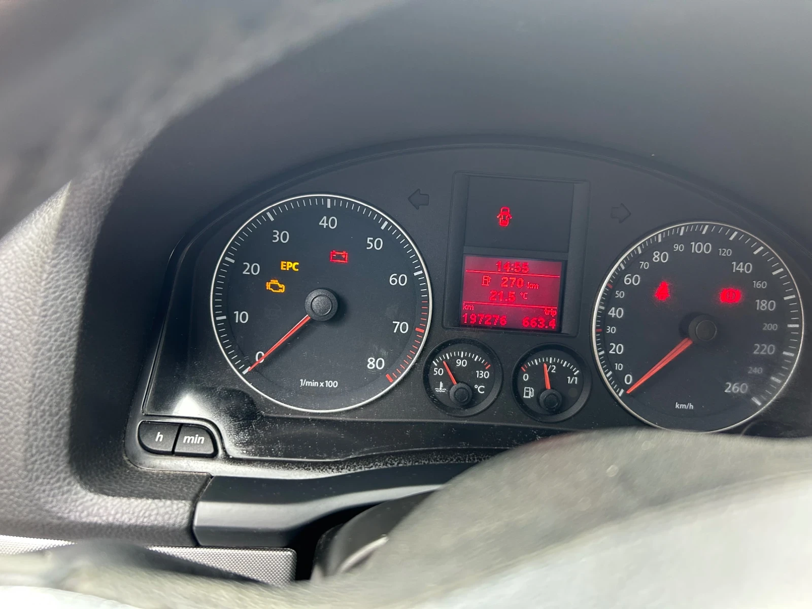 VW Golf 5, снимка 10 - Автомобили и джипове - 55710295