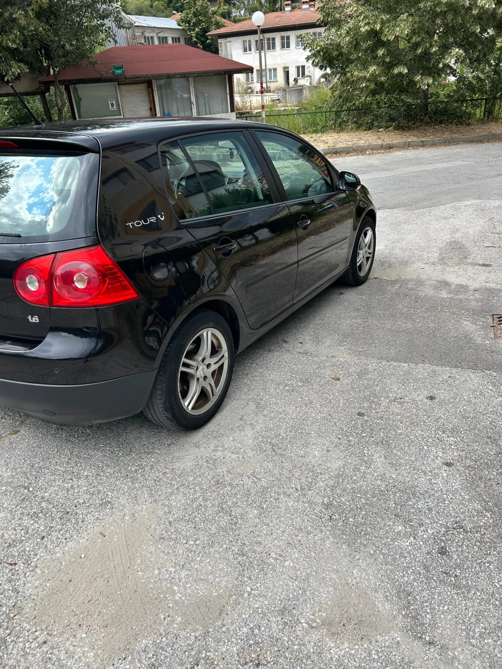VW Golf 5, снимка 5 - Автомобили и джипове - 55710295