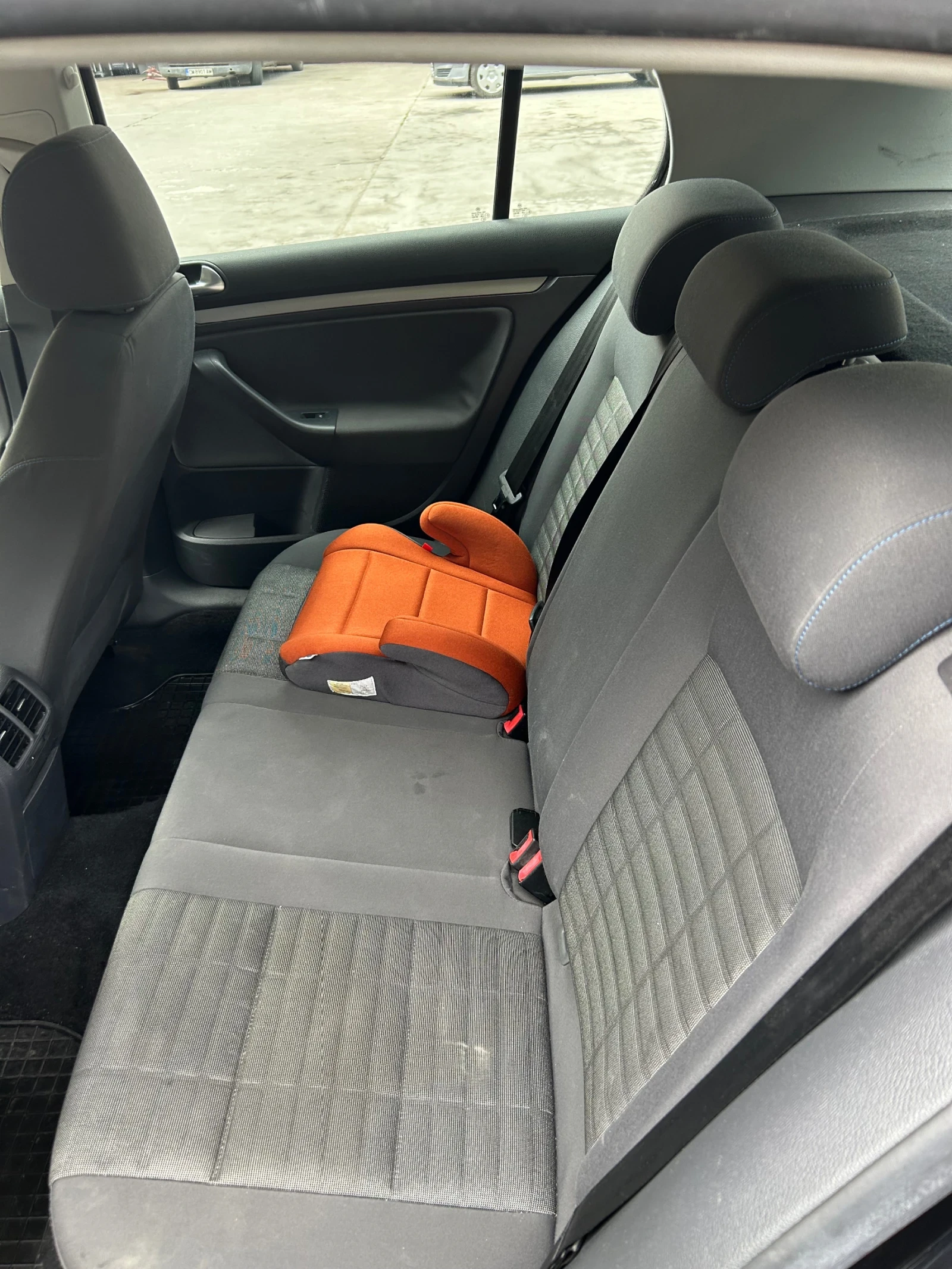 VW Golf 5, снимка 13 - Автомобили и джипове - 55710295