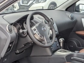 Nissan Qashqai 2.0dCi* Автоматик* 4Х4* 6+ 1, снимка 9