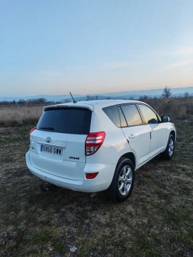 Toyota Rav4 2.2  D4D - 7150 € / 13984.18 лв. - 92114647 11