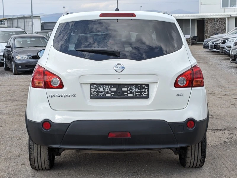 Nissan Qashqai 2.0dCi* Автоматик* 4Х4* 6+ 1, снимка 5 - Автомобили и джипове - 46835501