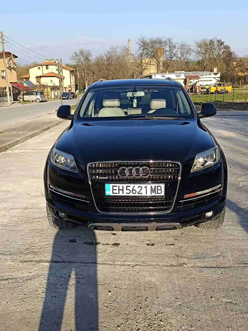 Audi Q7, снимка 6 - Автомобили и джипове - 48237072