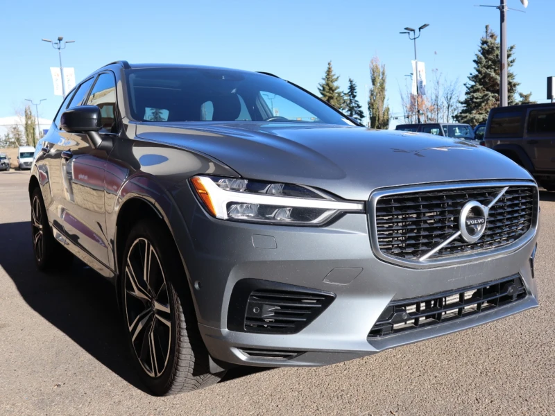 Volvo XC60 Hybrid Plug-in T8 R-Design eAWD, снимка 3 - Автомобили и джипове - 52258726