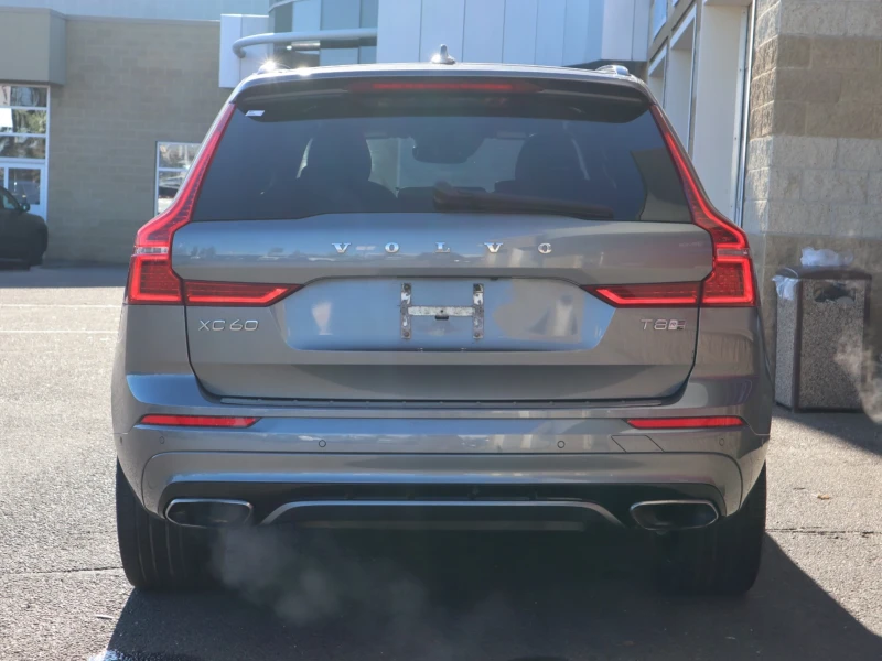 Volvo XC60 Hybrid Plug-in T8 R-Design eAWD, снимка 5 - Автомобили и джипове - 52258726