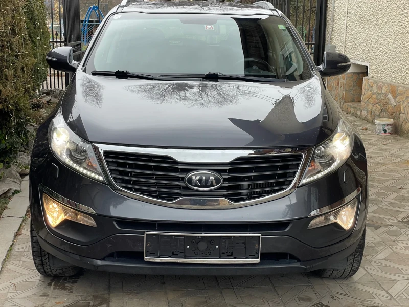 Kia Sportage 2.0CRDI* 4x4* auto* , снимка 9 - Автомобили и джипове - 53003701