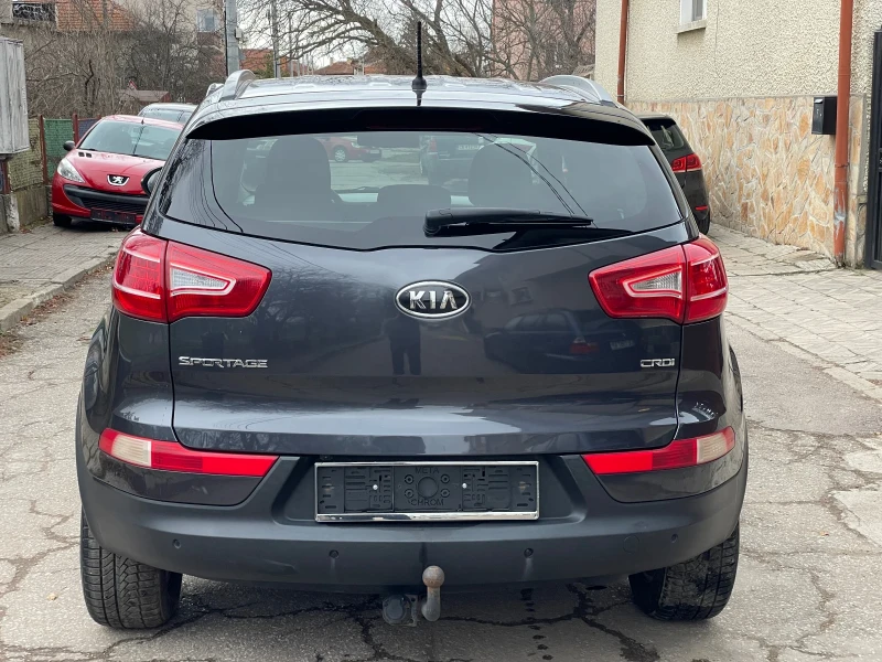 Kia Sportage 2.0CRDI* 4x4* auto* , снимка 6 - Автомобили и джипове - 53003701