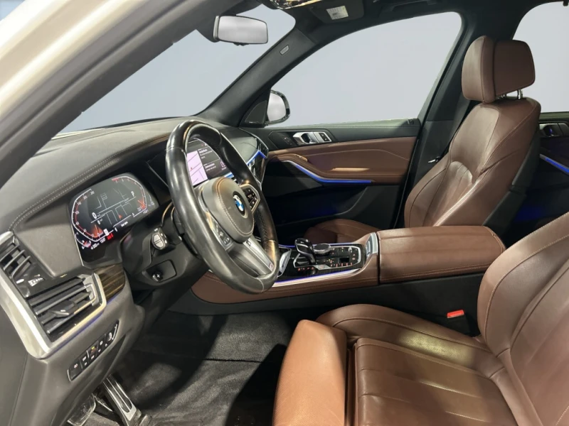 BMW X5 * xDrive40i M Sport Pkg/ Top of the Line/Clean Car, снимка 6 - Автомобили и джипове - 53044716