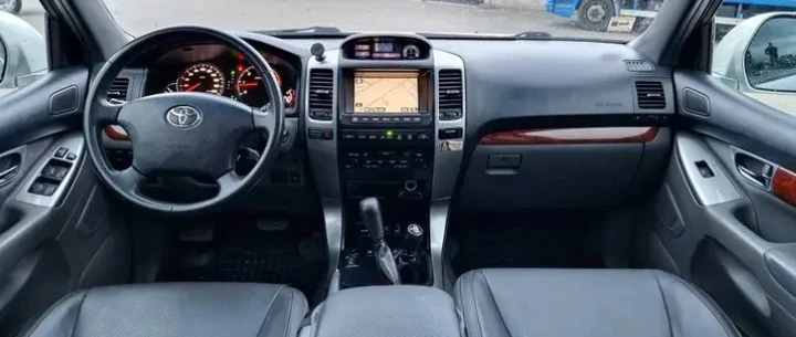 Toyota Land cruiser 3.0D , снимка 9 - Автомобили и джипове - 54218922