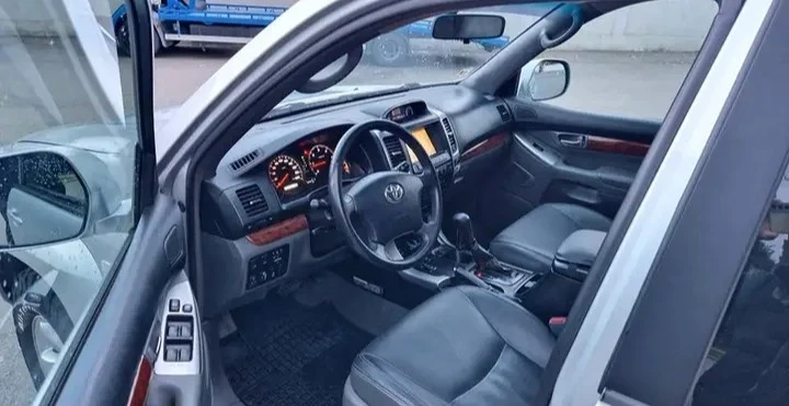 Toyota Land cruiser 3.0D , снимка 7 - Автомобили и джипове - 54218922