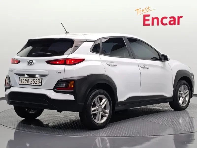 Hyundai Kona 1.6 - САМО 30% АВАНС, снимка 2 - Автомобили и джипове - 56305153