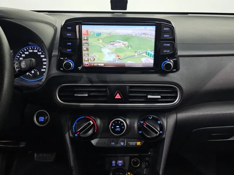 Hyundai Kona 1.6 - САМО 30% АВАНС, снимка 13 - Автомобили и джипове - 56305153