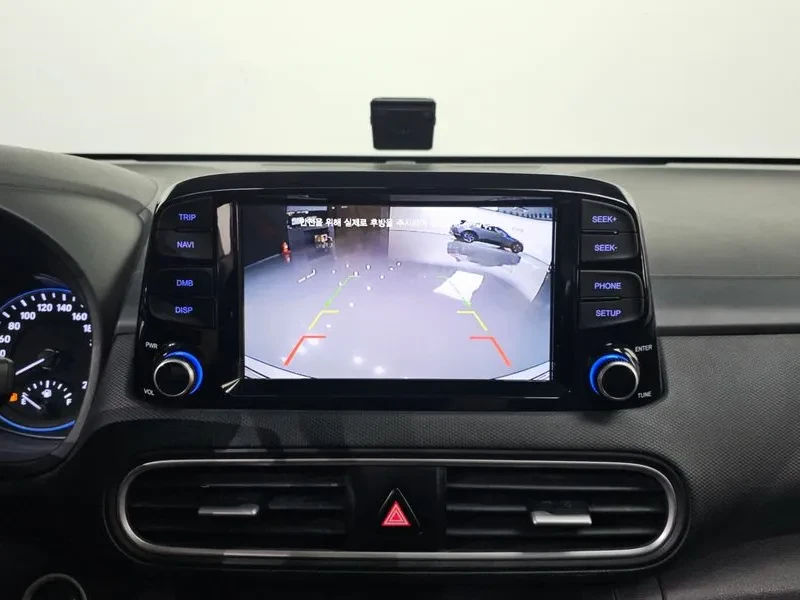 Hyundai Kona 1.6 - САМО 30% АВАНС, снимка 14 - Автомобили и джипове - 56305153