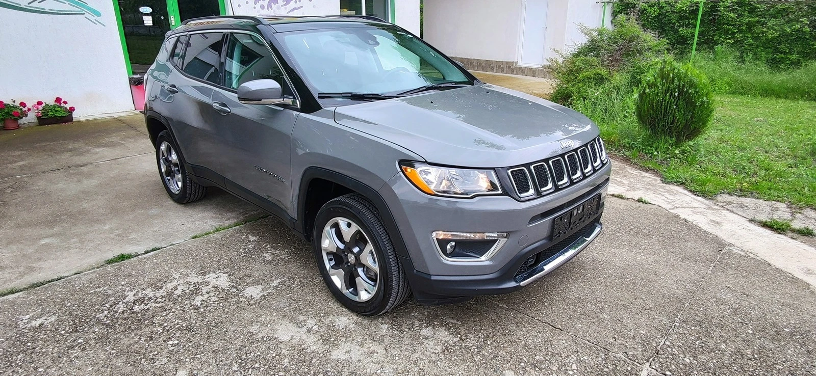 Jeep Compass Limited - [1] 