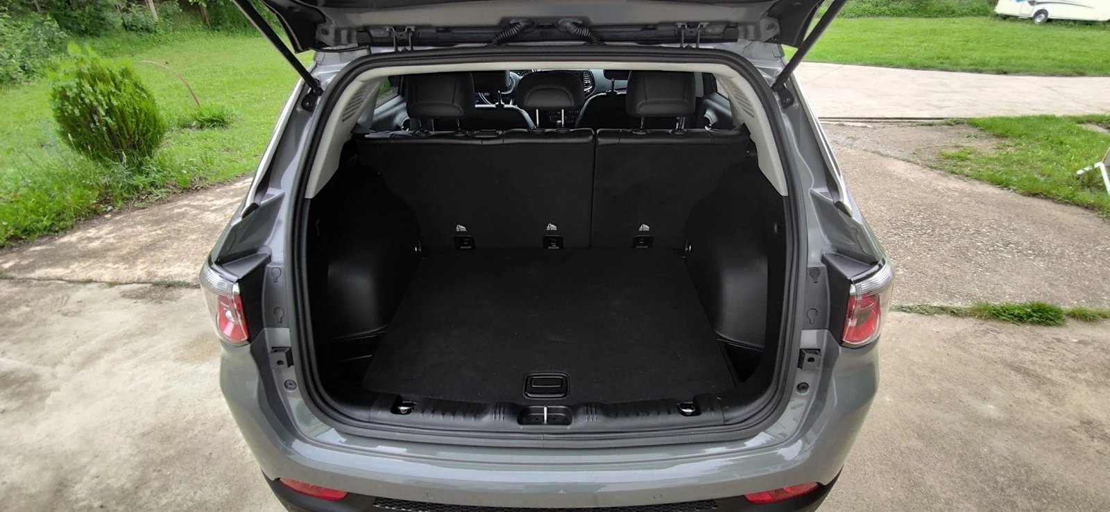 Jeep Compass Limited | Mobile.bg   11