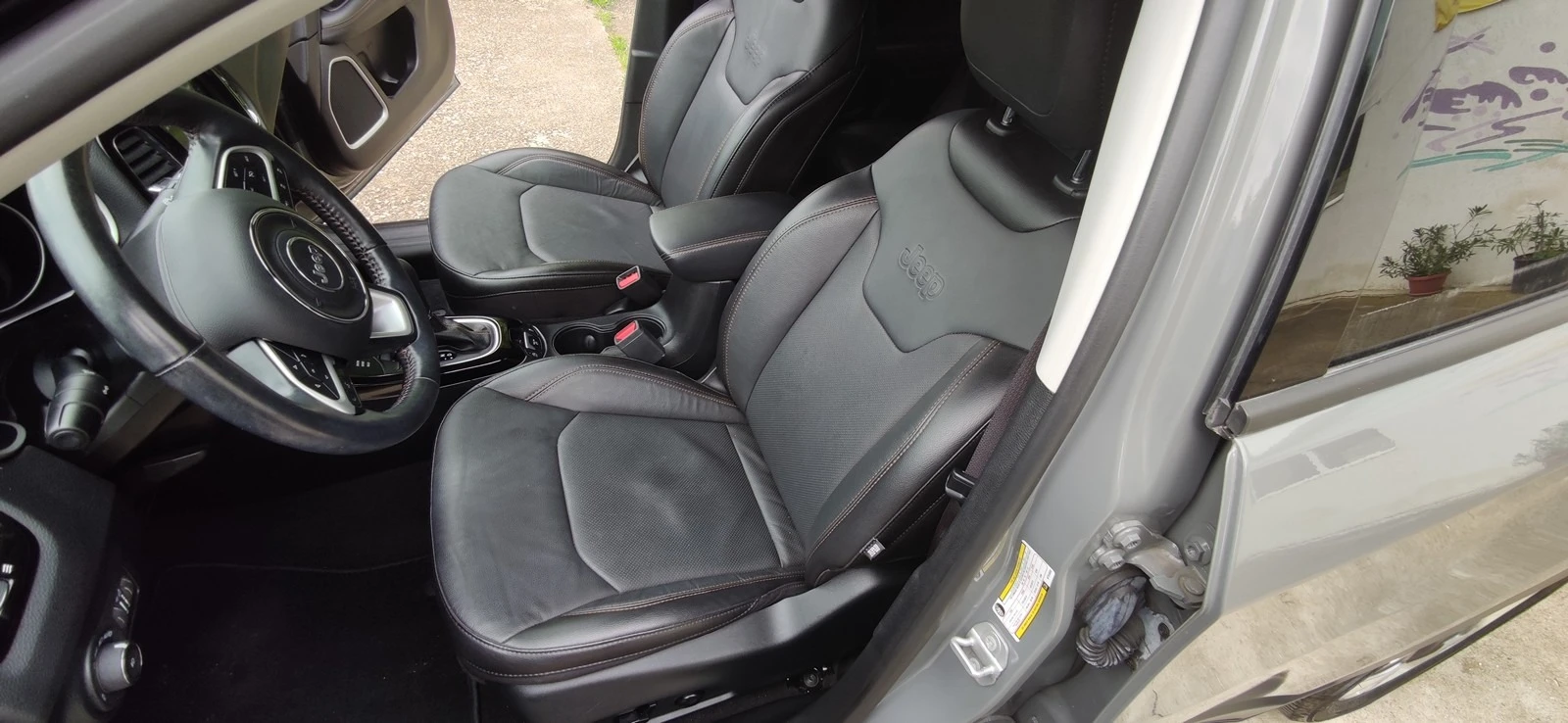 Jeep Compass Limited | Mobile.bg   12