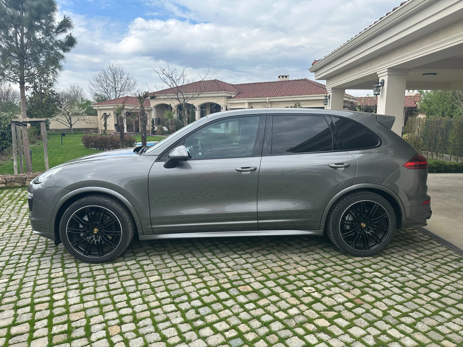 Porsche Cayenne S Diesel 4.2 - изображение 5