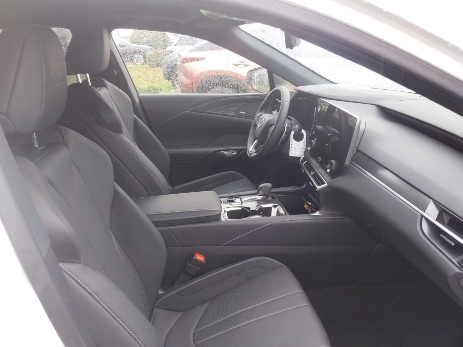 Lexus RX 500h НОВ!/F-SPORT/371HP/4x4/PERF/MARKLEV./PANO/360/112d - изображение 8