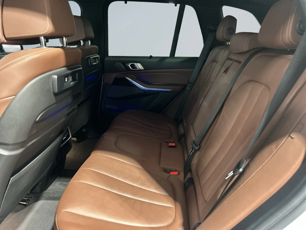 BMW X5 * xDrive40i M Sport Pkg/ Top of the Line/Clean Car - изображение 10