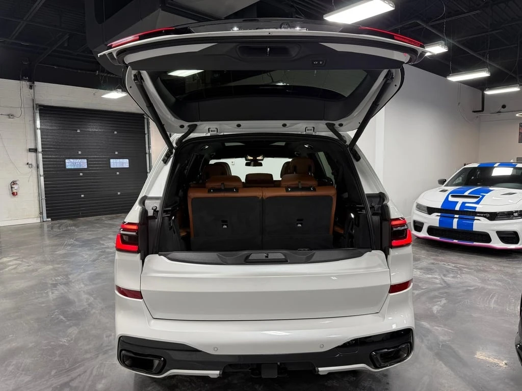 BMW X7 * xDrive40i * CARFAX * ��� ������������ ������ | Mobile.bg � ����������� 11