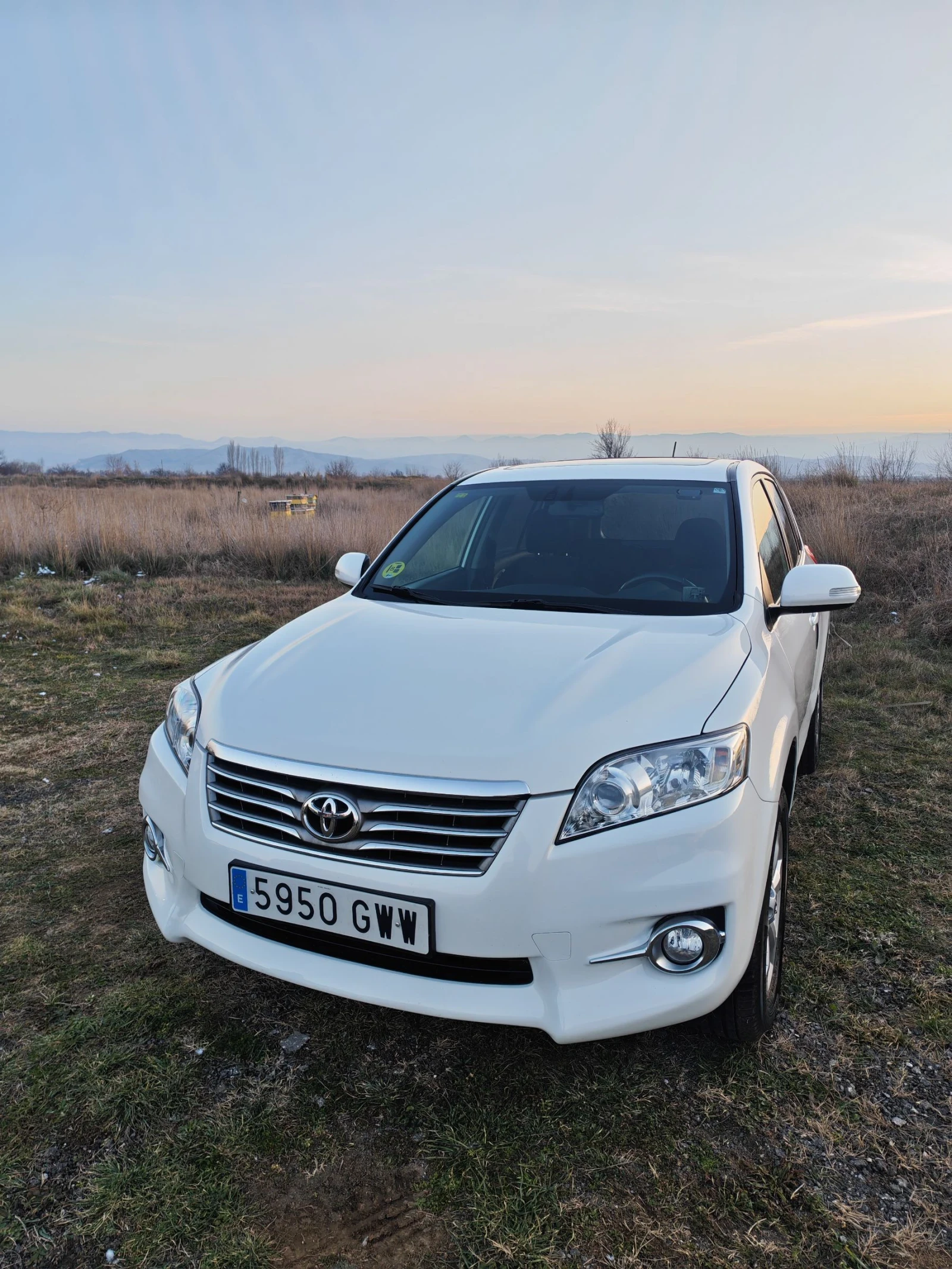 Toyota Rav4 2.2  D4D | Mobile.bg � ����������� 4