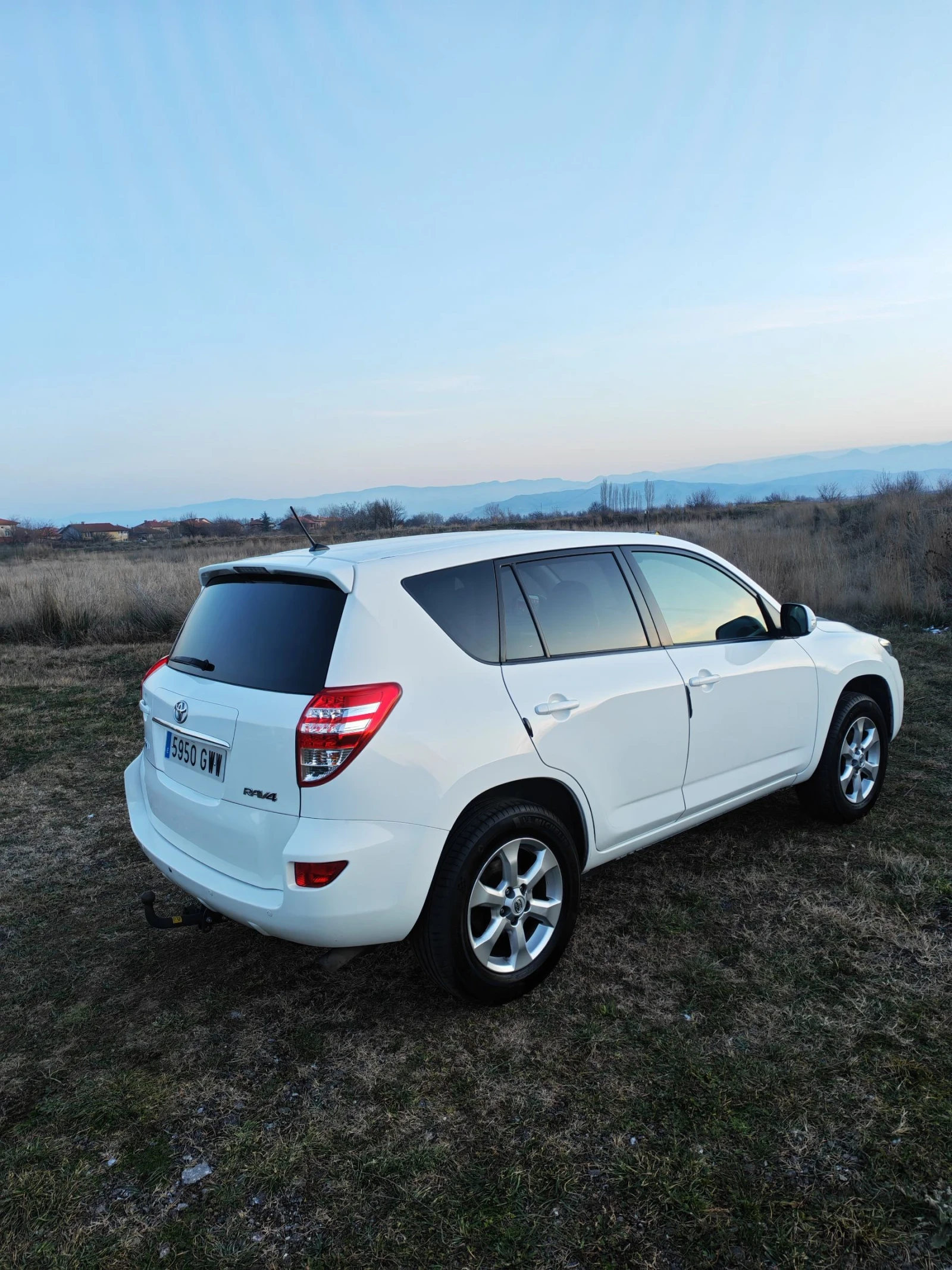 Toyota Rav4 2.2  D4D | Mobile.bg � ����������� 12