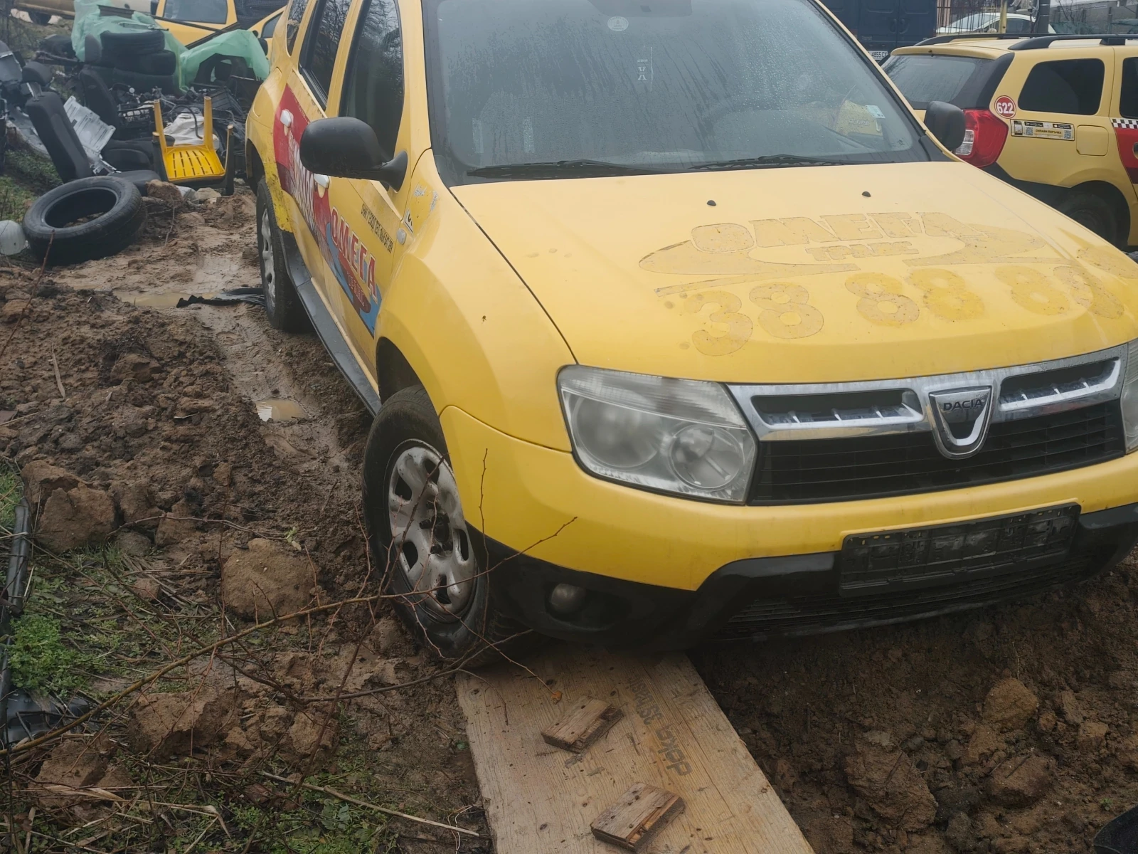 Dacia Duster 1.6 - изображение 2