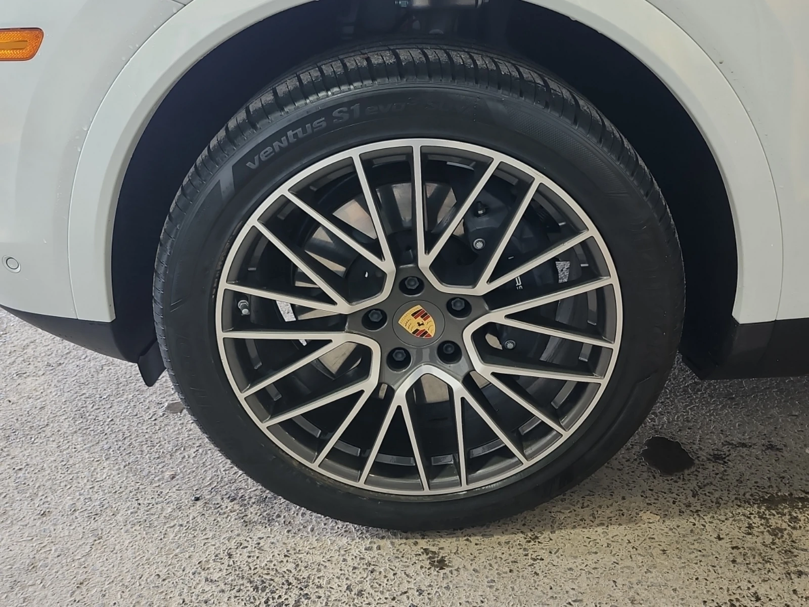 Porsche Cayenne * * CARFAX * * АВТО КРЕДИТ * * Цена до БГ * * , снимка 6 - Автомобили и джипове - 54512947