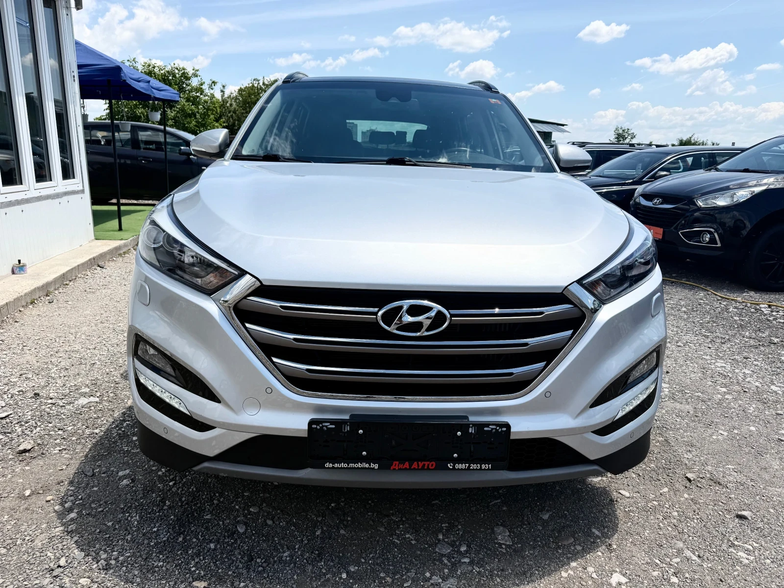 Hyundai Tucson 2.0CRDI 185к.с Швейцария 122500км.4WD, снимка 3 - Автомобили и джипове - 54999192
