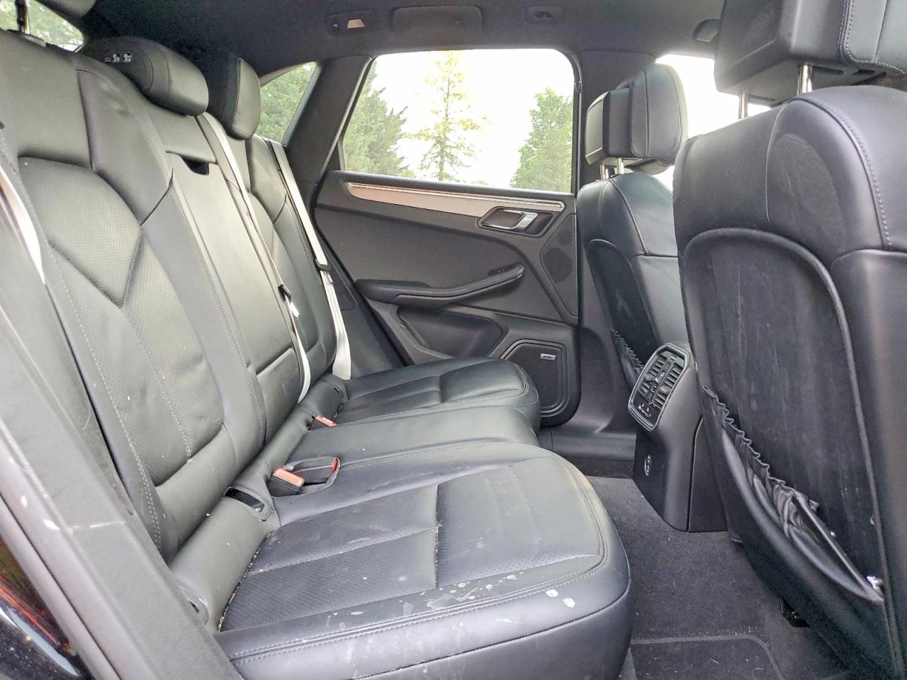 Porsche Macan 2.0l, снимка 11 - Автомобили и джипове - 55566204