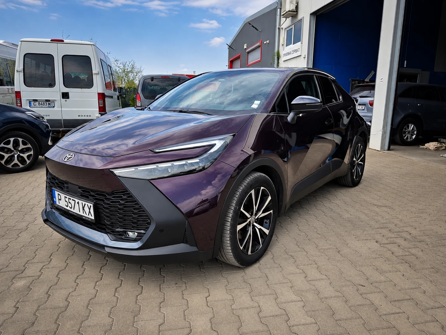 Toyota C-HR PHEV