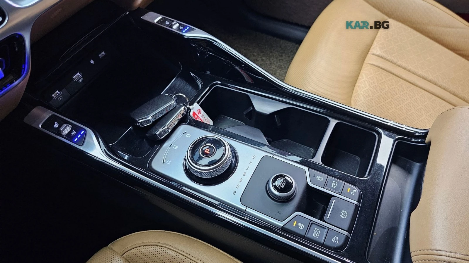 Kia Sorento 2.2D* NOBLESSE* DISTRONIC* 360* ПОДГРЕВ* ОБДУХ* , снимка 11 - Автомобили и джипове - 55834178