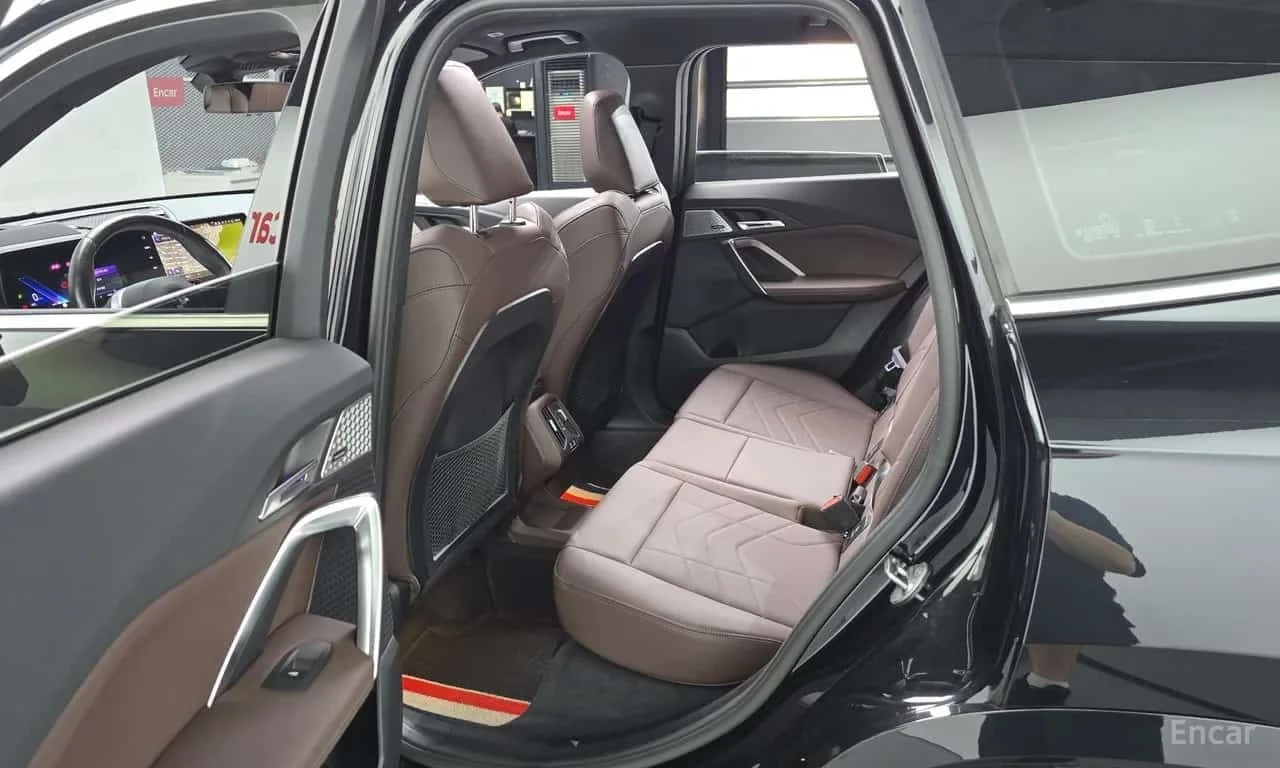 BMW X1 sDrive 20i M Sport, снимка 11 - Автомобили и джипове - 56211049