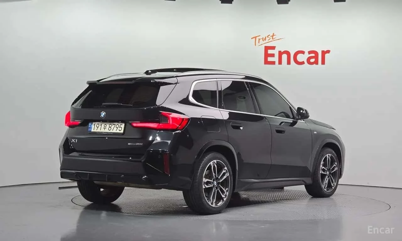 BMW X1 sDrive 20i M Sport, снимка 2 - Автомобили и джипове - 56211049