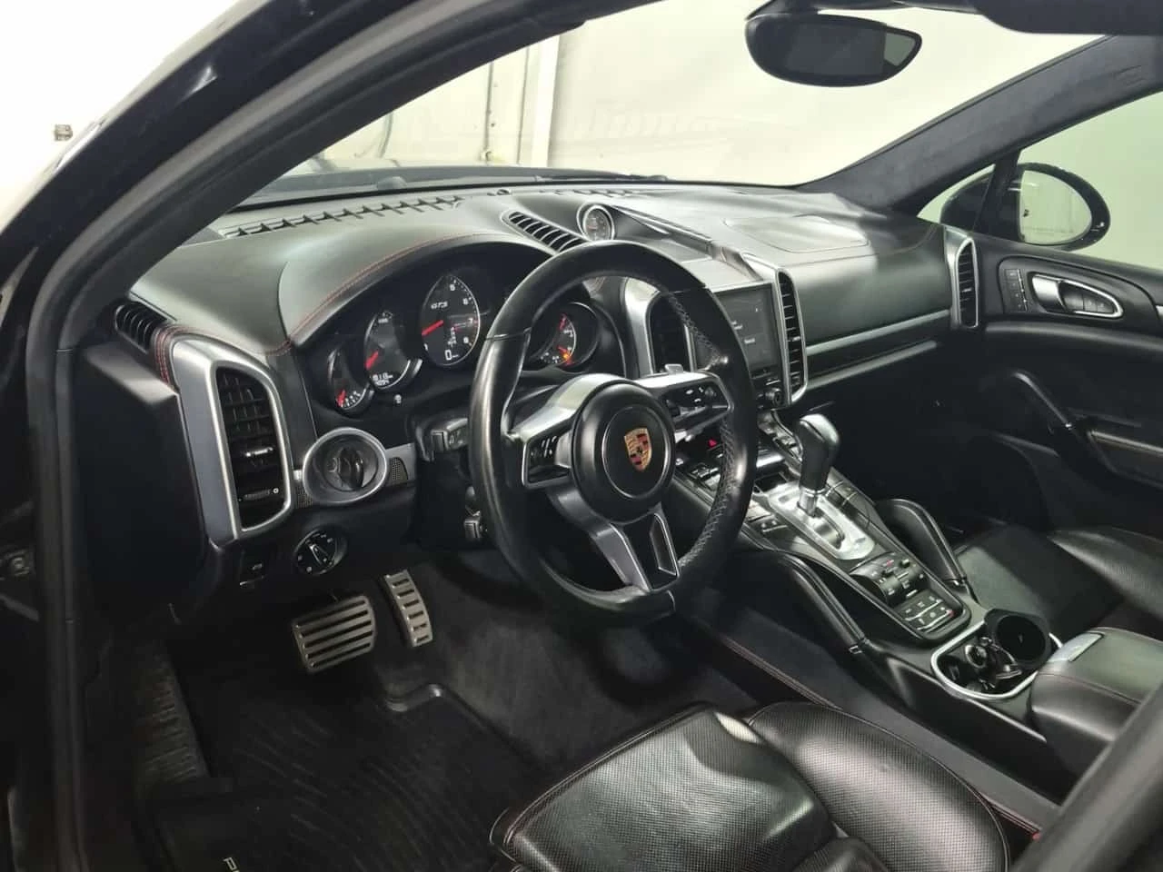 Porsche Cayenne  Gts / Matrix / 360 / Bose / Обдухване / Carfax, снимка 10 - Автомобили и джипове - 56323940