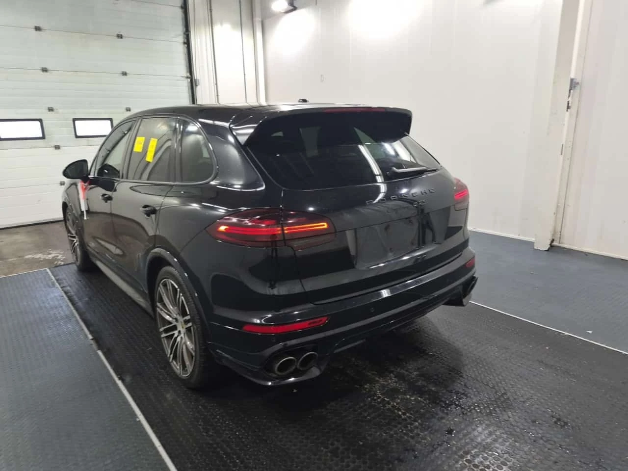 Porsche Cayenne  Gts / Matrix / 360 / Bose / Обдухване / Carfax, снимка 6 - Автомобили и джипове - 56323940