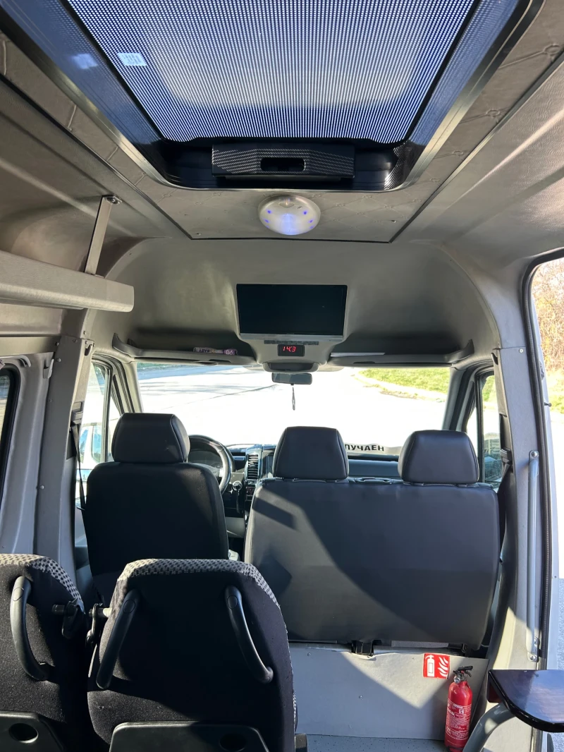 VW Crafter, снимка 7 - Бусове и автобуси - 53476502