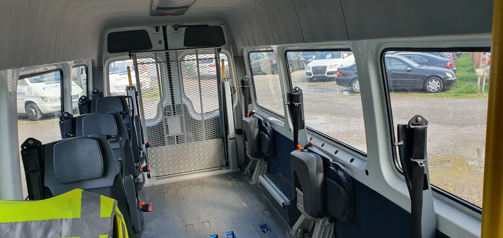 Mercedes-Benz Sprinter 8+ 1 - изображение 6