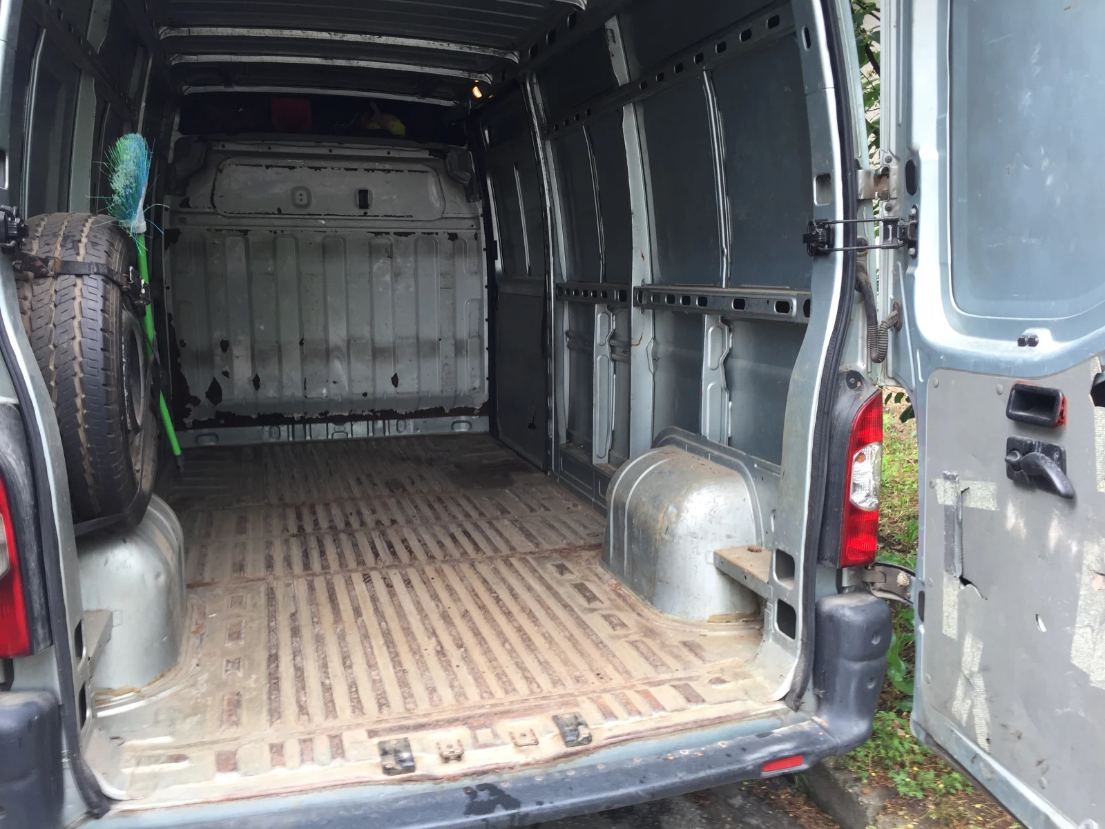 Opel Movano 2.5 Макси, снимка 10 - Бусове и автобуси - 54646580