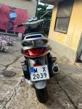 Piaggio Beverly 200, снимка 6