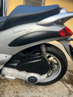 Piaggio Beverly 200, снимка 9