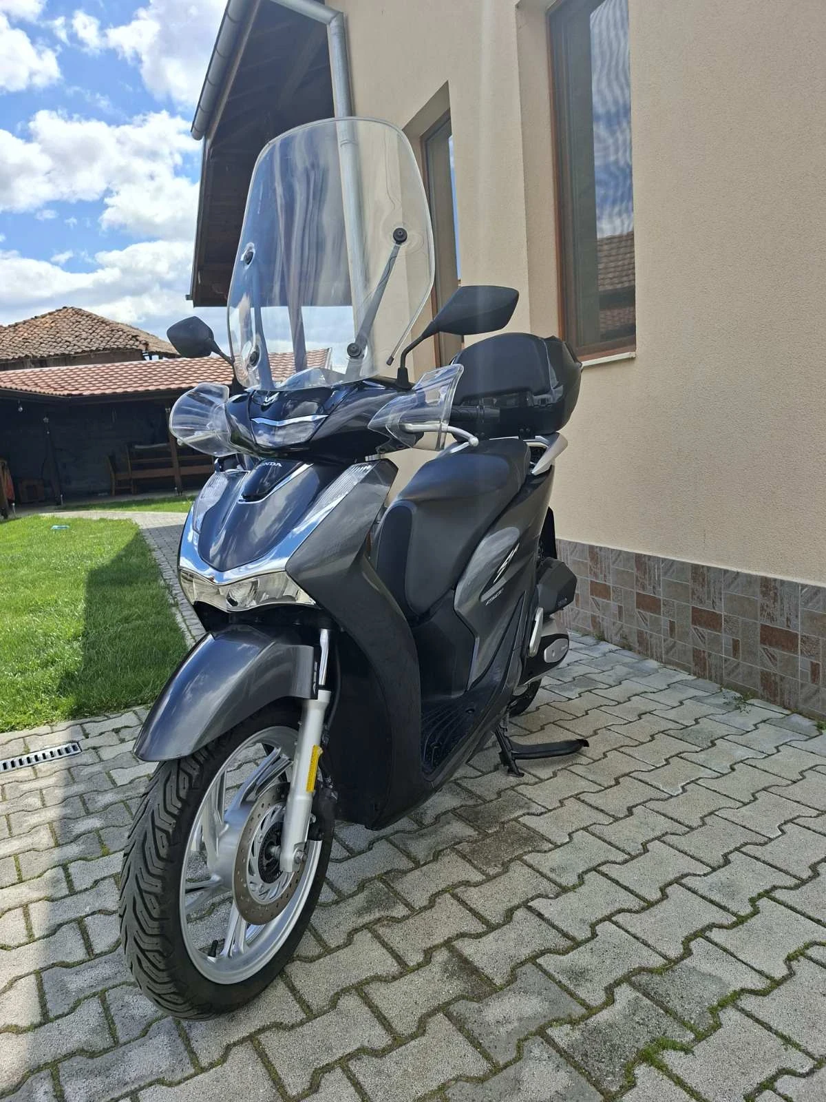Honda Sh 150, снимка 3 - Мотоциклети и мототехника - 54411102
