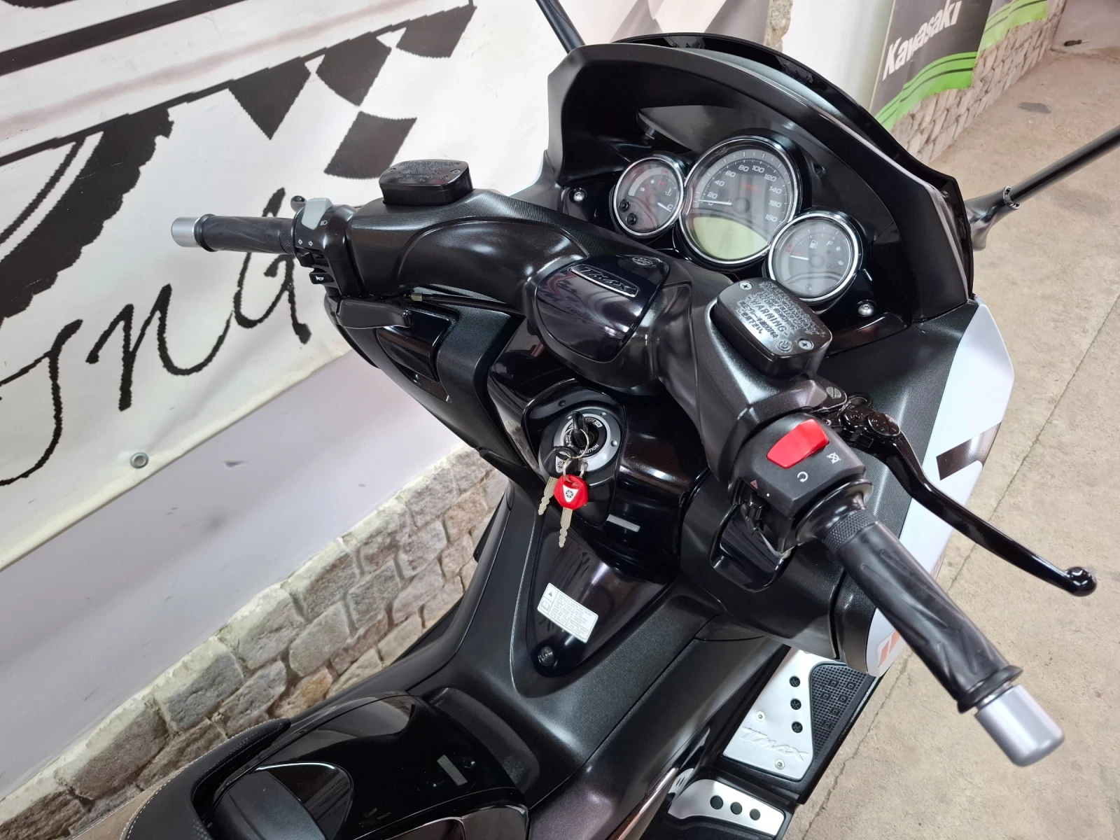 Yamaha T-max * White max * * *  | Mobile.bg � ����������� 12