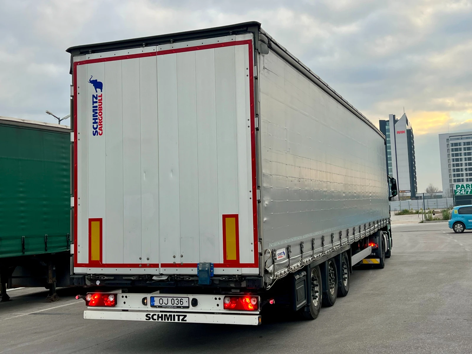 ����������� Schmitz Varios | Mobile.bg � ����������� 4