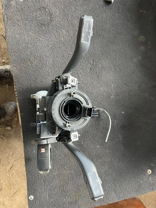 Лентов кабел лостчета темпомат Vw Paasat Golf Audi Seat leon 1k0959653